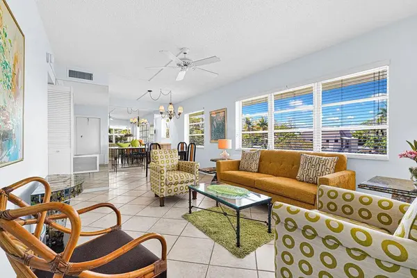 Fort Lauderdale, FL 33304,1900 NE 8th Ct #307