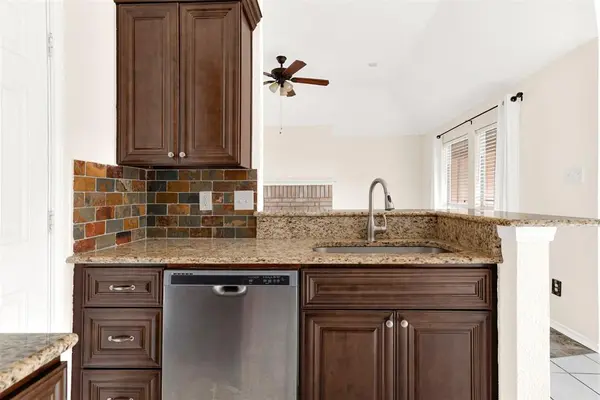 Rowlett, TX 75089,7606 Munich Drive