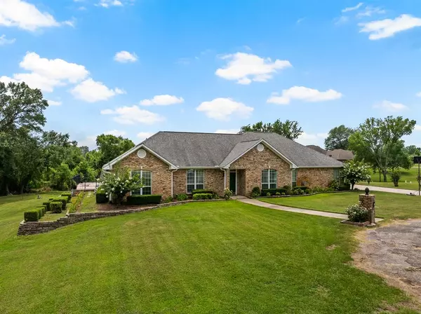 100 CR 1132, Mount Pleasant, TX 75455