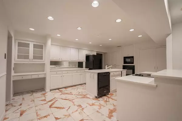 Plano, TX 75075,2004 Carmel Drive