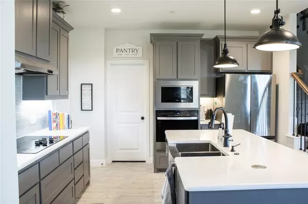 Mansfield, TX 76063,642 Sandiford Court