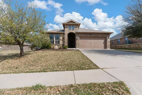 Azle, TX 76020,1313 MEADOWLAKES Drive
