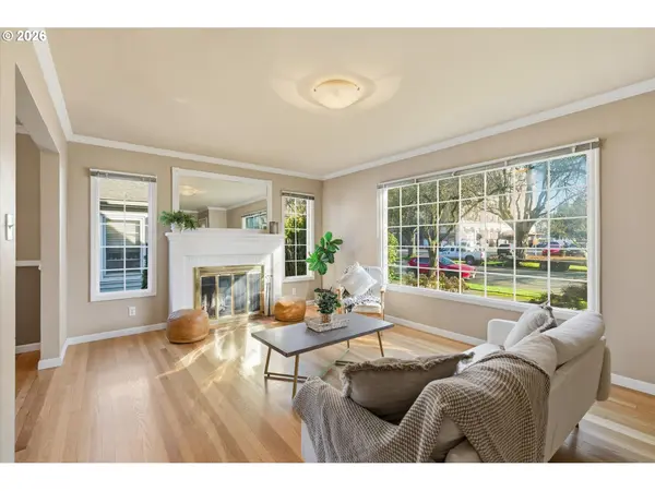 Longview, WA 98632,1403 18TH AVE