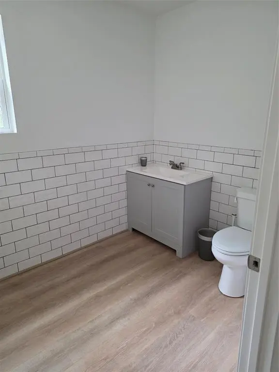 Paris, TX 75460,2231 CLARKSVILLE Street