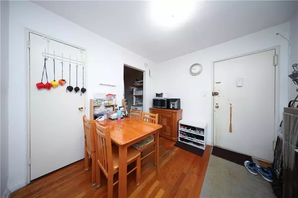 Brooklyn, NY 11235,1625 Emmons AVE #4N