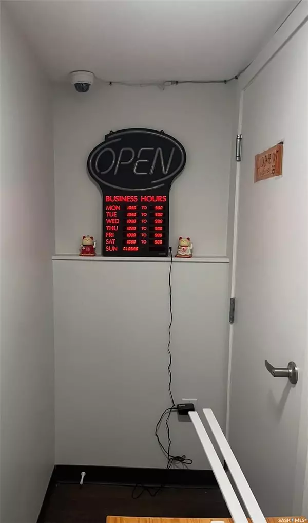 Warman, SK S0K 0A1,208 Central STREET W