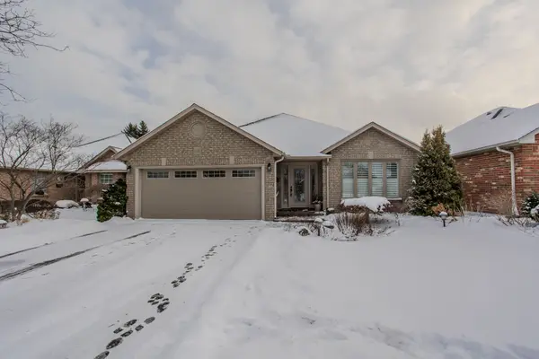 Burlington, ON L7S 2K6,1146 Augustus DR