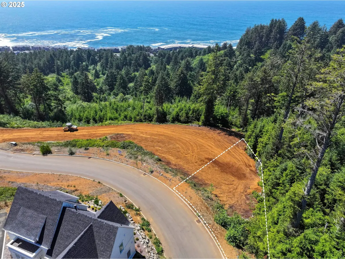 NE Lillian LN #3, Depoe Bay, OR 97341