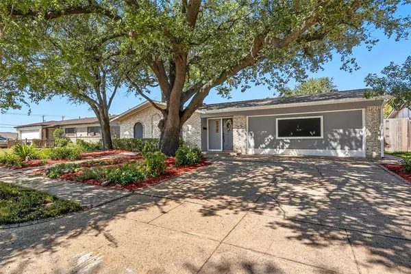 Mesquite, TX 75149,240 N Bryan Place