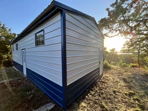 Nocona, TX 76255,347 Pine Road