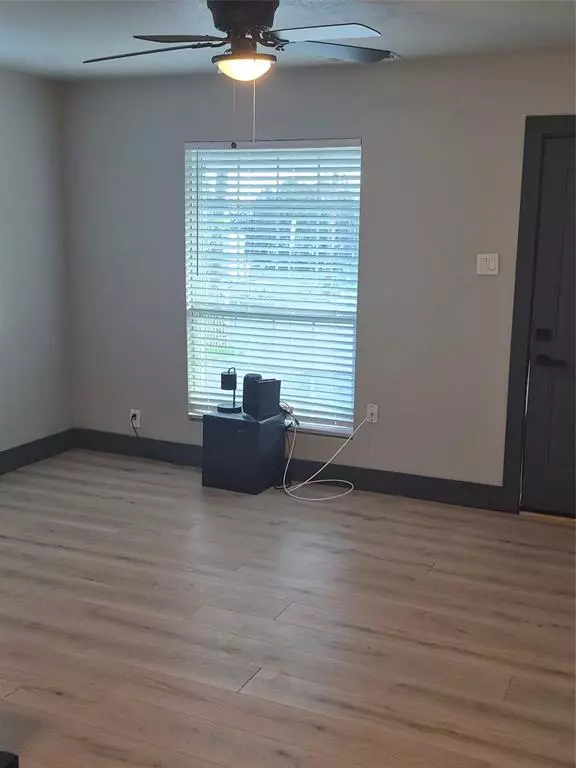 Dallas, TX 75203,815 Bonnie View Road