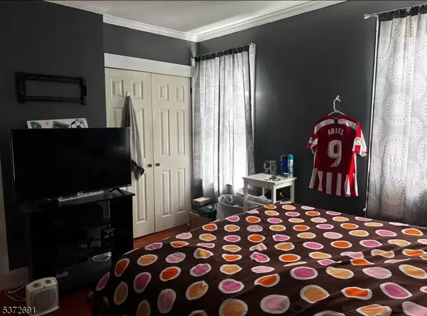 North Plainfield Boro, NJ 07060,105 Grandview Ave