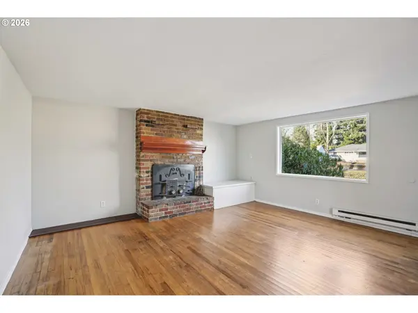 Portland, OR 97233,16810 E BURNSIDE ST