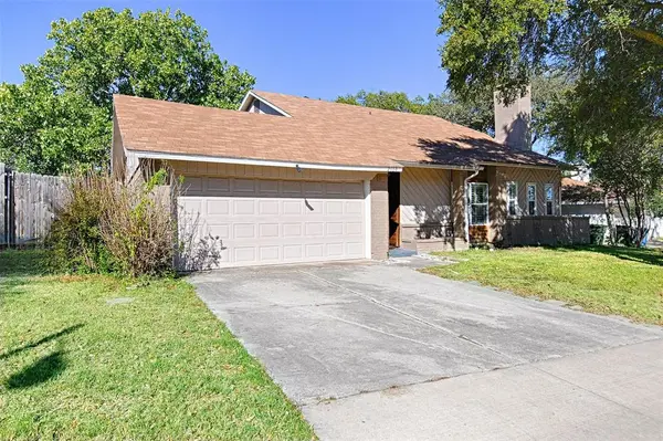 2109 Via Del Plata, Carrollton, TX 75006