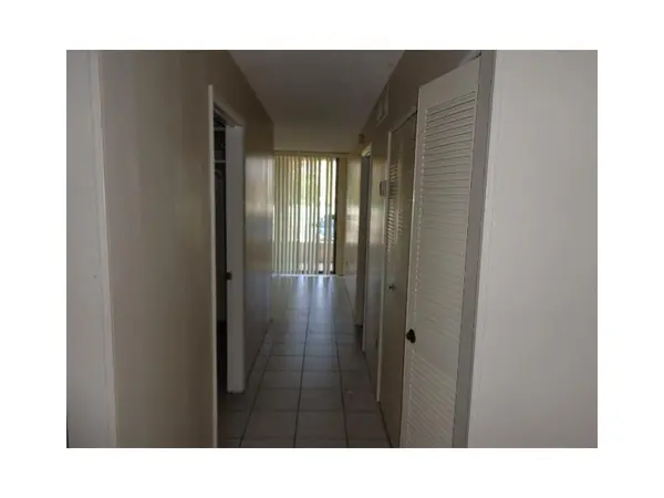 North Miami Beach, FL 33162,Address not disclosed