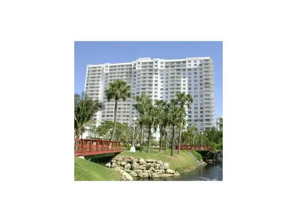 2801 NE 183rd St #1916, Aventura, FL 33160