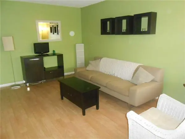 1425 Arthur St #305A, Hollywood, FL 33020