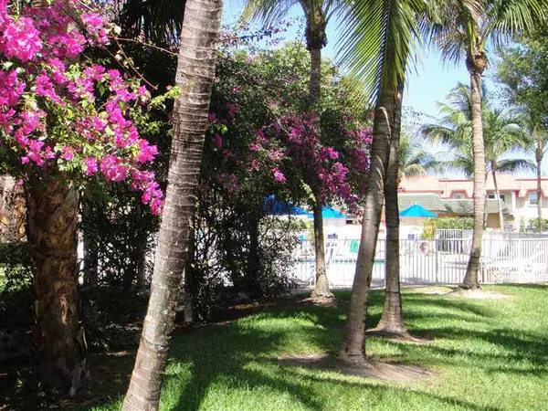 770 SE 2nd Ave #F104, Deerfield Beach, FL 33441