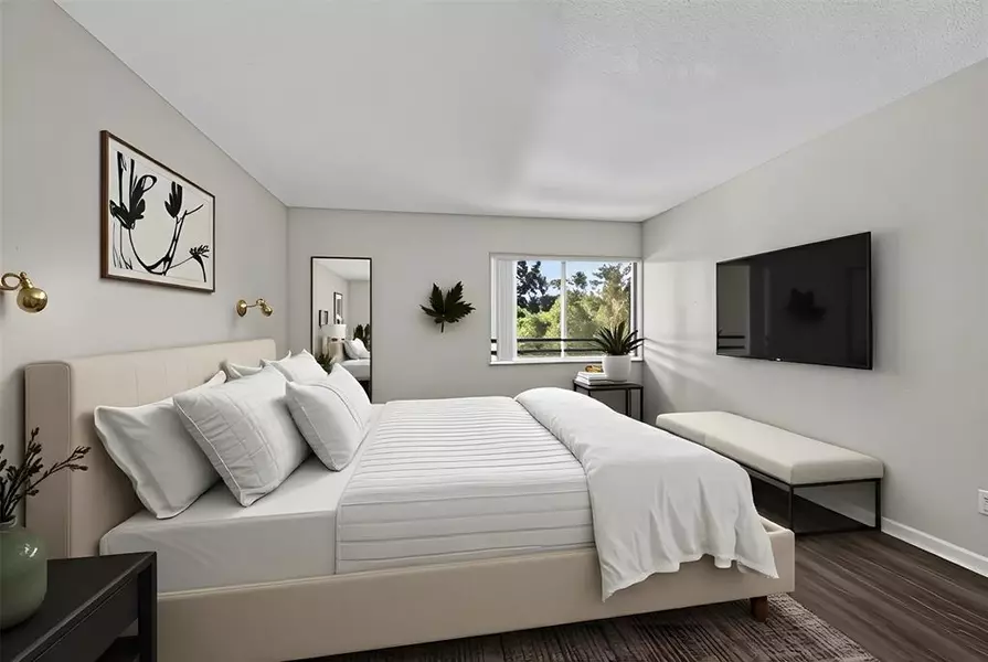 711 N Pine Island Rd, Plantation, FL 33324