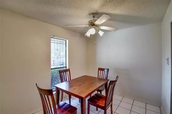 Fort Worth, TX 76133,4523 Tall Meadow Lane