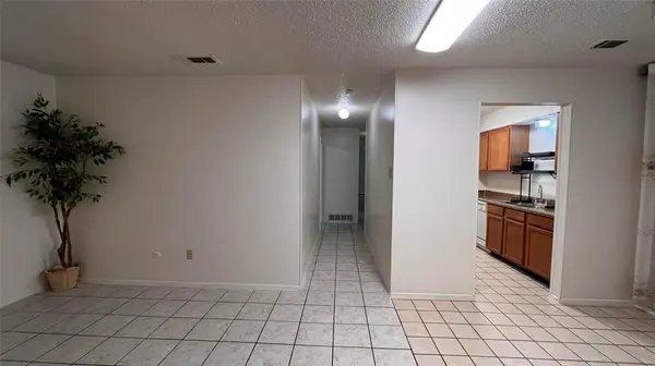 Arlington, TX 76014,2721 Petersburg Drive