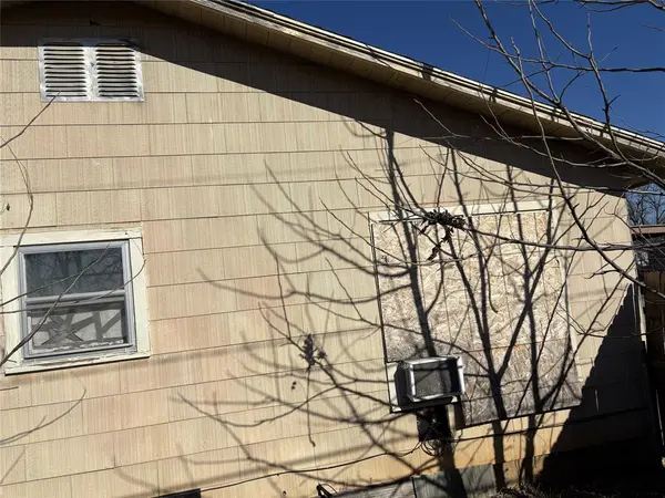 Graham, TX 76450,500 N Victory Street