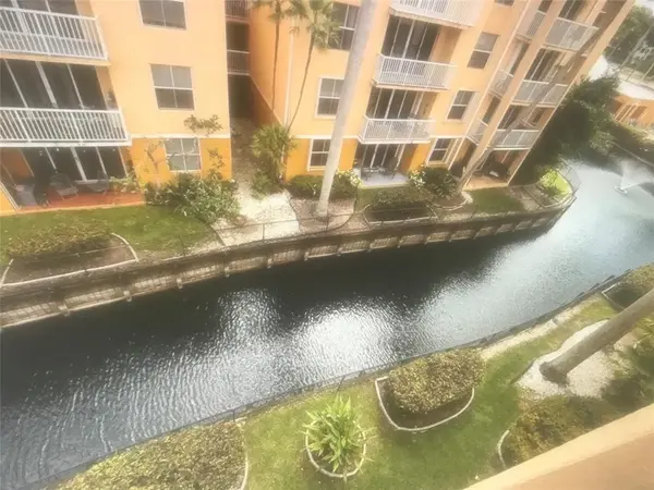 Dania Beach, FL 33004,1450 SE 3rd Ave #412