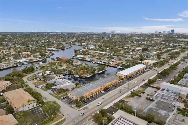 Pompano Beach, FL 33060,301 E Mcnab Rd #115