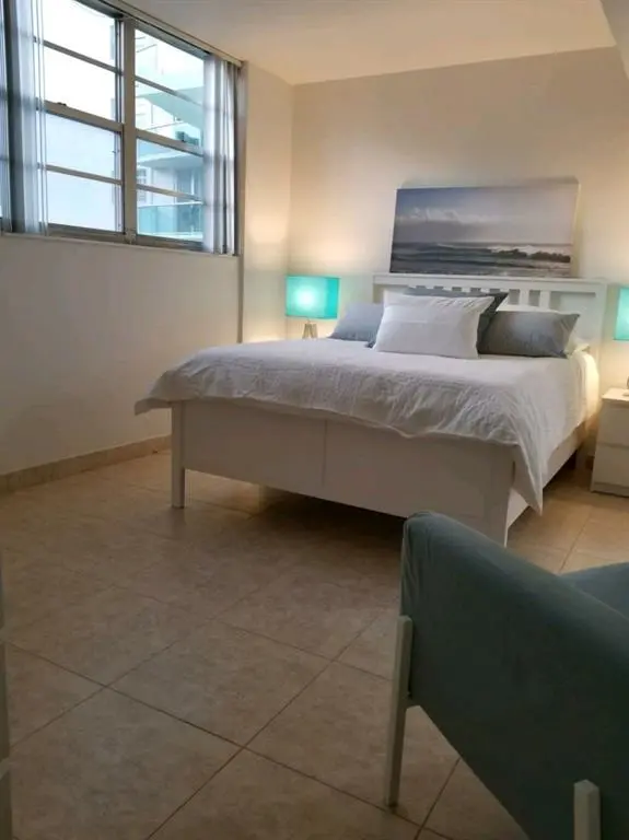 Hollywood, FL 33019,3801 S Ocean Dr #7Q