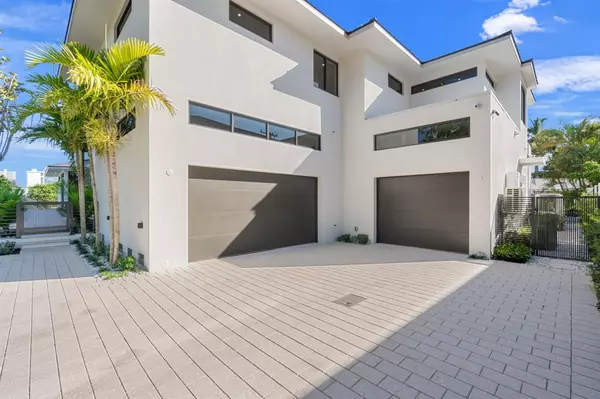 Fort Lauderdale, FL 33305,2035 Intracoastal Dr