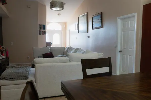 Naples, FL 34113,5339 Dixie Dr