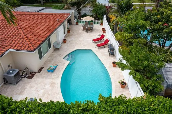 Fort Lauderdale, FL 33305,1900 N Victoria Park Rd