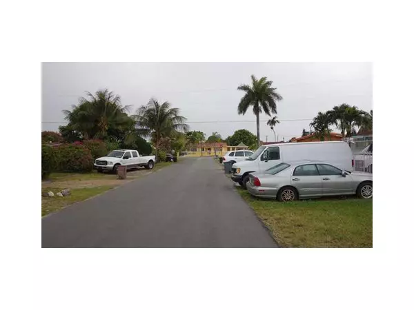 Hialeah, FL 33012,4190 W 5TH LN