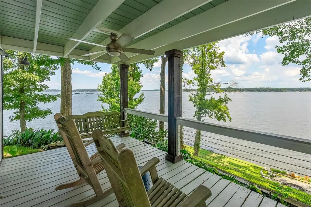 Many, LA 71449,128 Knott Drive