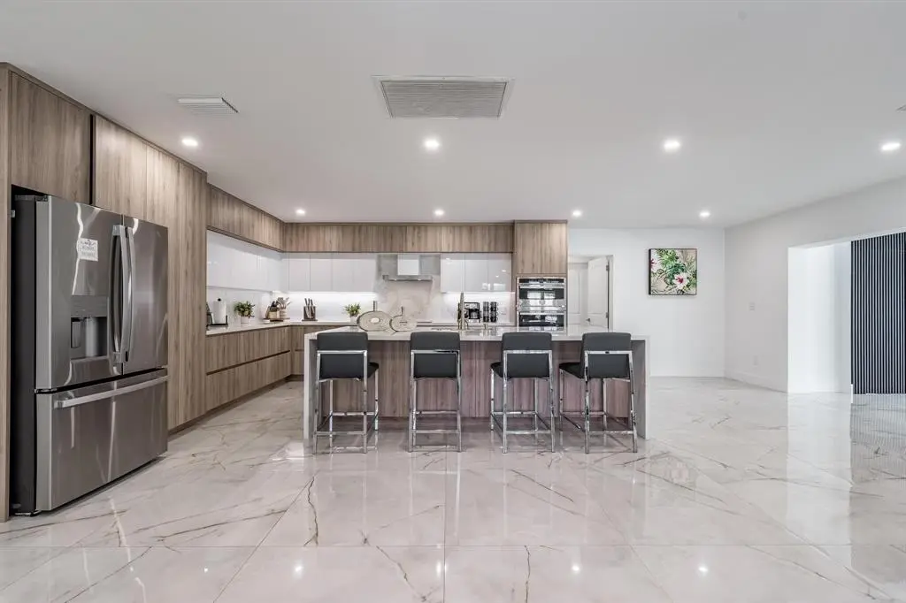 Palmetto Bay, FL 33157,15201 SW 74th Place