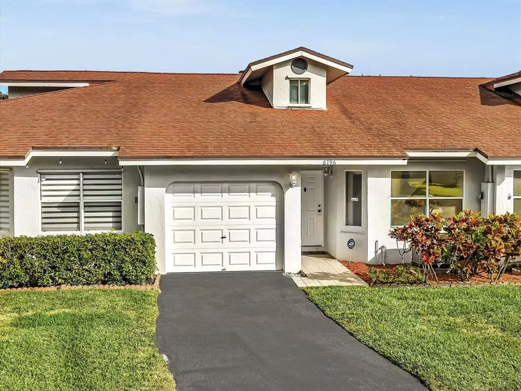 Tamarac, FL 33321,6796 N Pine Island Rd #6796