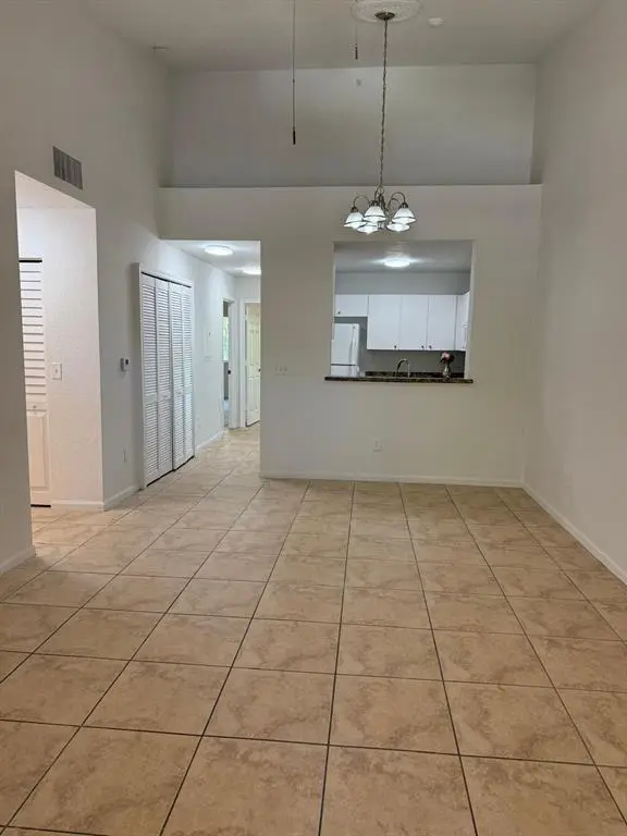 Coral Springs, FL 33065,2941 Riverside Dr #303