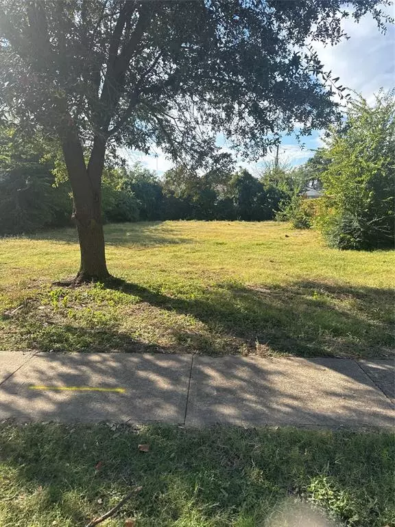 Dallas, TX 75214,6246 Prospect Avenue