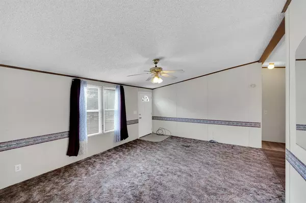 Waxahachie, TX 75167,310 Rocky Drive