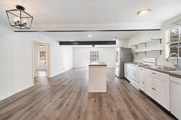 Paris, TX 75460,2413 Simpson Street