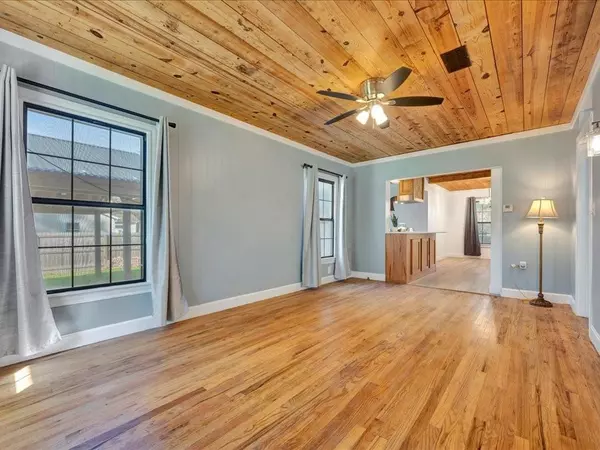 Lufkin, TX 75904,1402 Murphy Avenue