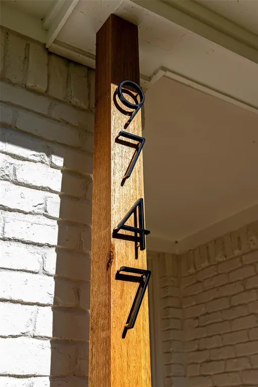 Dallas, TX 75238,9747 Parkford Drive