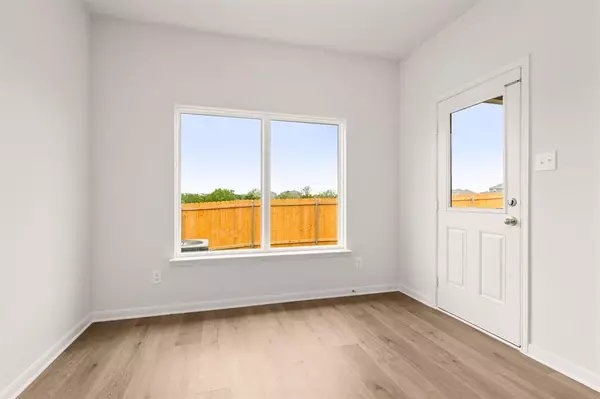 Venus, TX 76084,206 Julian Davis Drive