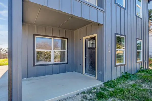 Fort Worth, TX 76106,2510 Oxford Avenue