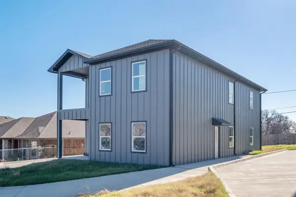 Fort Worth, TX 76106,2512 Oxford Avenue