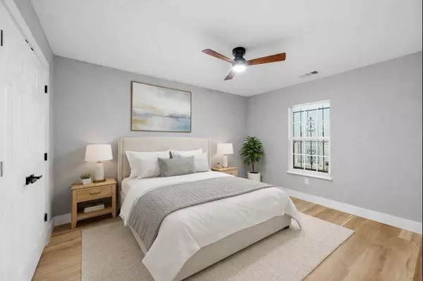 Dallas, TX 75241,2914 Midway Plaza Boulevard