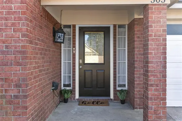 Greenville, TX 75402,505 Highland Oaks Drive