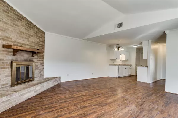 Fort Worth, TX 76133,6423 Westcreek Drive