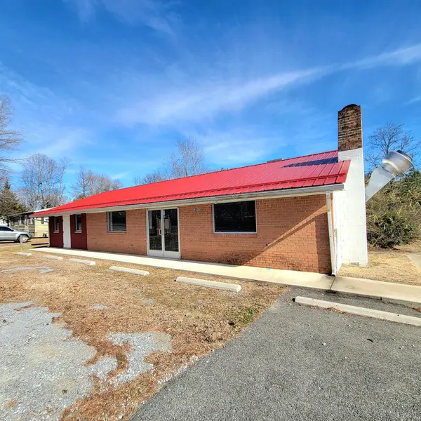 Gladys, VA 24554,3070 Long Island RD