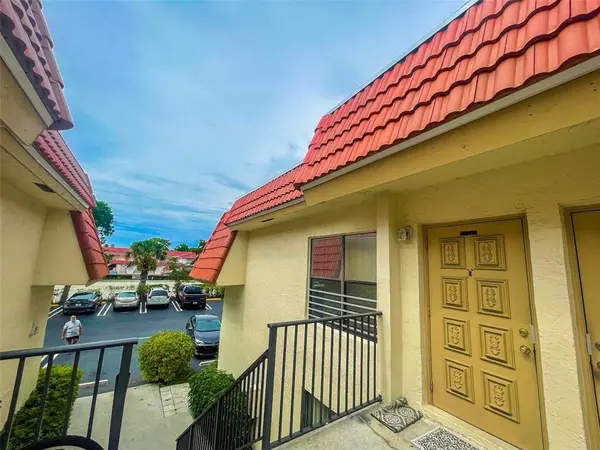 Coral Springs, FL 33065,11108 Royal Palm Blvd